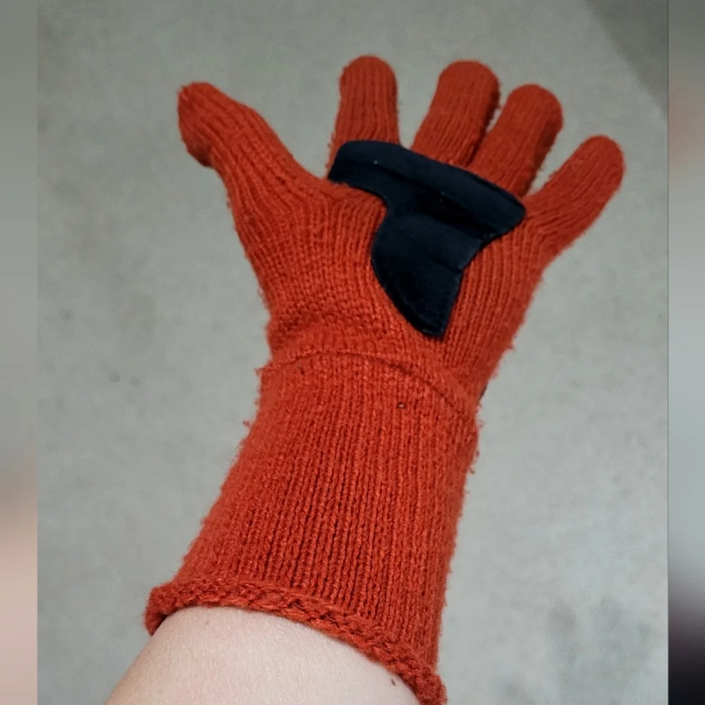 Cute Women gloves Black Orange one size